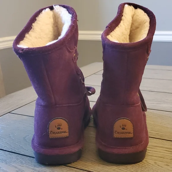 BEARPAW Boots Size 6 - Picture 2 of 16